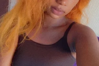 SEXY ASS PEACHES 🍑 - Image 1