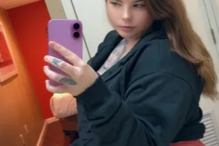 outcalls in wichita for a few hours until i leave 🥹 4'10 and petite 🫶🏼 dont miss me! 😘INCALLS BY GRANDVIEW🫶🏼be ready to cum 😉 - Image 5